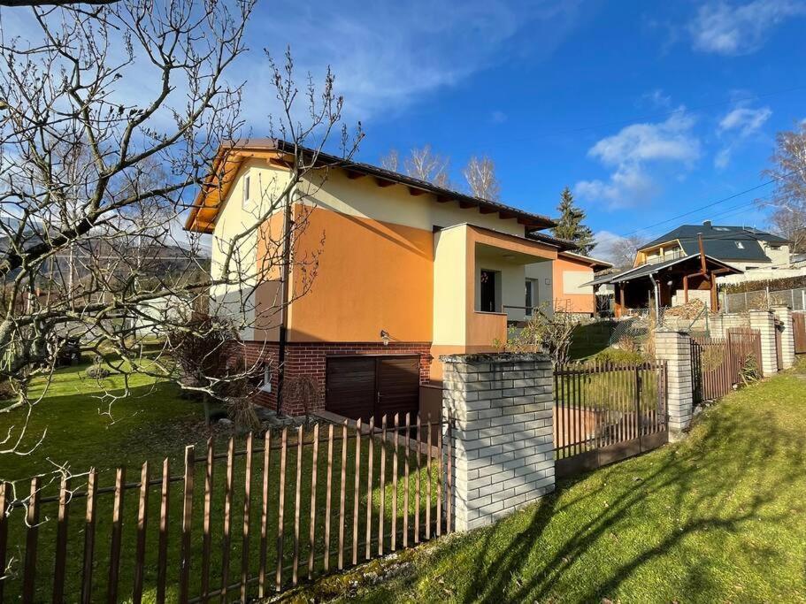 Oddych Pri Martinskych Holiach /Mountains Vacation Villa Bagian luar foto